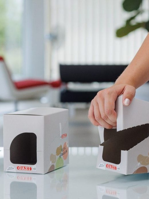 Steige mit Druck und Deckel Steige mit Druck und Deckel